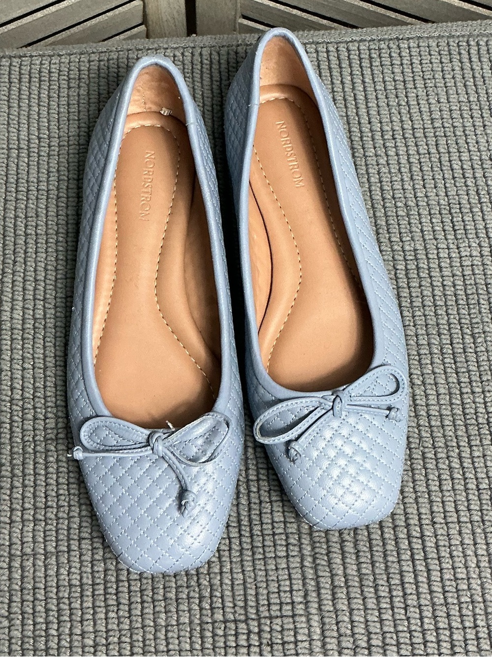 Nordstrom Leather Quilted Ballet Flats Blue Bow Women’s Size 5.5